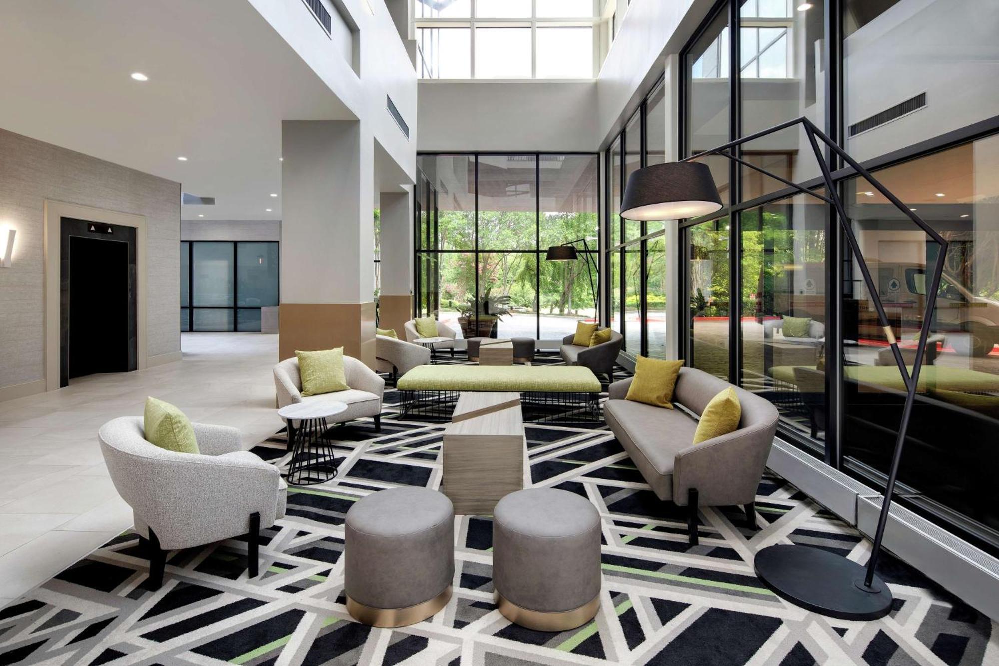 Embassy Suites By Hilton Atlanta Perimeter Center Extérieur photo